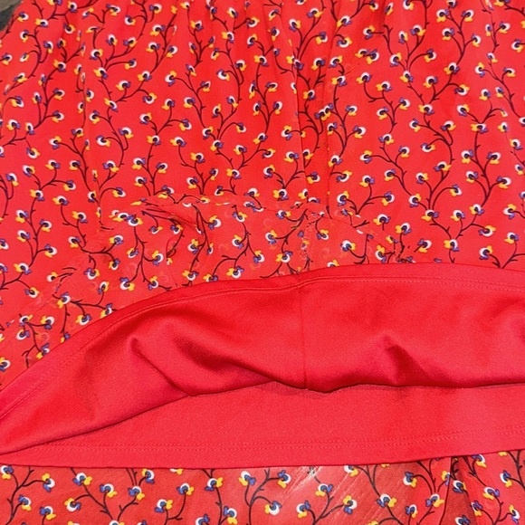 Old Navy Red floral Pleated Skater Mini Skirt size medium - Picture 7 of 7